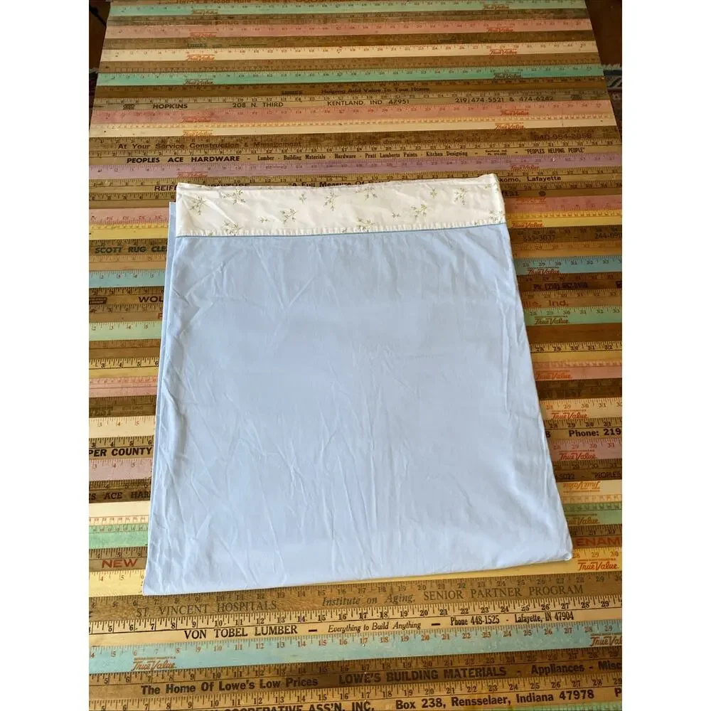 Vintage Cannon Combspun Percale Full Flat Top Sheet Blue Ditsy Floral Roses